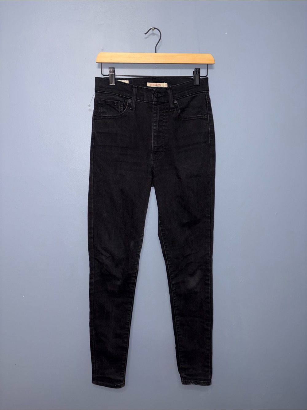 Levi’s • Black Mile High Jeans